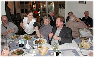 gem�tlicher Abend im Irrgarten